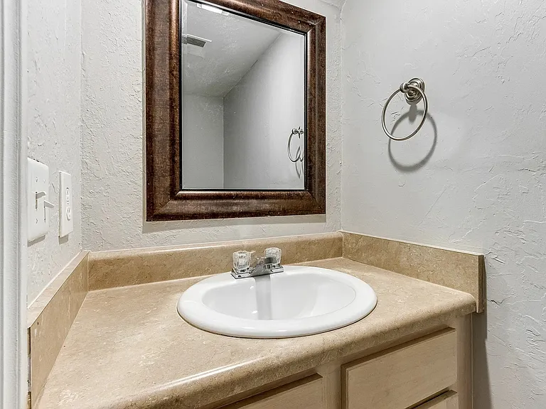 The Current Apartments — Photo 25
