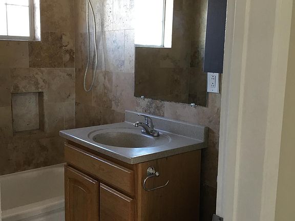 4th image of 2531 W 225th Pl APT D