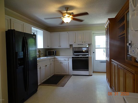 3rd image of 3880 Catahoula Hwy