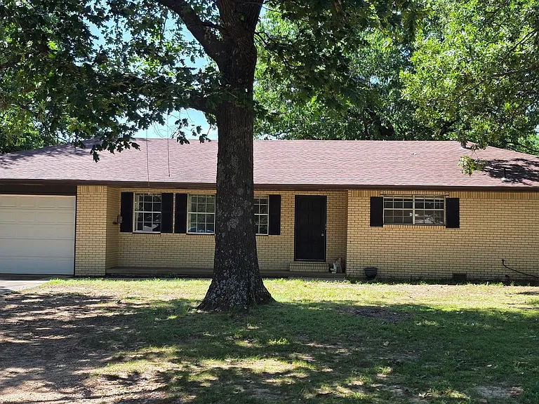 3320 E Heritage Pkwy — Photo 12