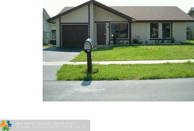 1st image of 1402 SW 83rd Ave