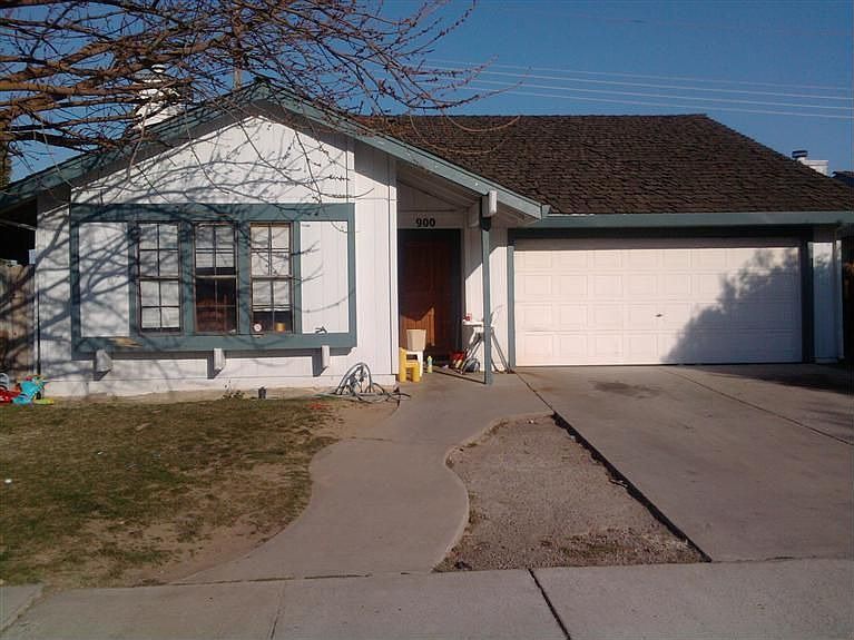 1st image of 900 Shawnan Dr