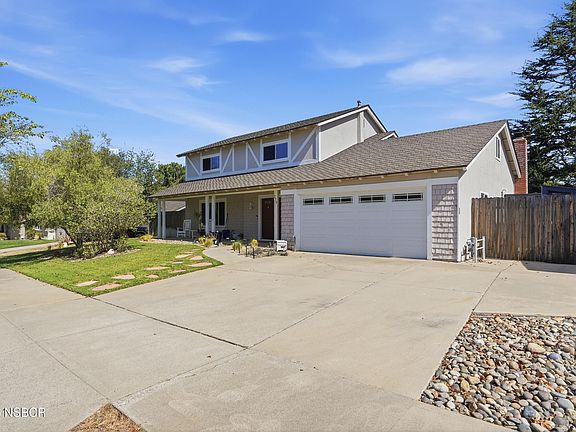 2nd image of 275 Meadowbrook Dr