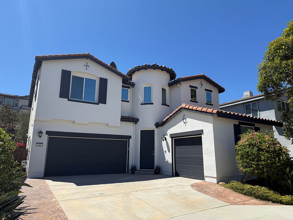 1st image of 908 Terraza Mar
