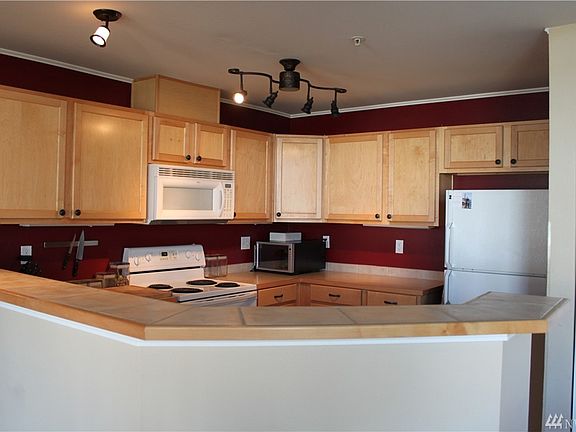 5th image of 6120 Isaac Ave SE Unit B-24