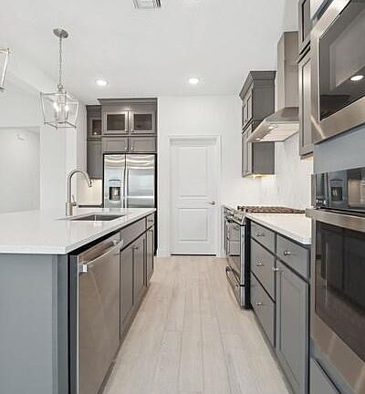 3rd image of 10475 Dreamweaver Road #4