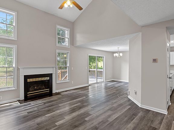 4th image of 215 Rattan Bay Dr