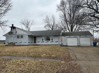 326 Meltzer Ave, Walnut, IL 61376