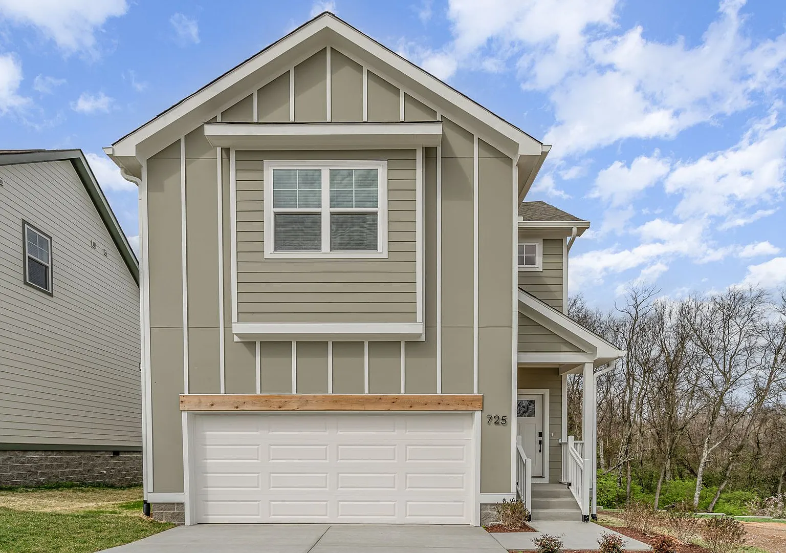 725 Caraway Lane — Photo 1