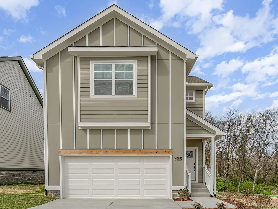 725 Caraway Ln