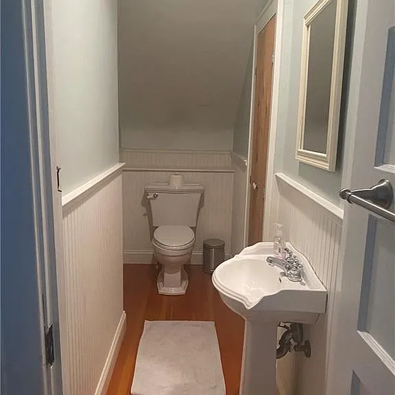 11 Cherry Ave #2 — Photo 3