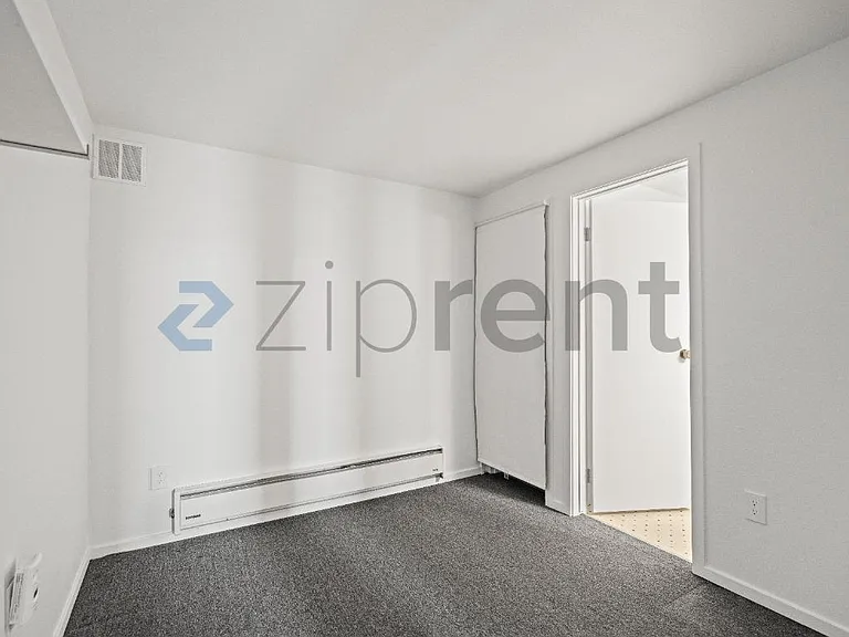 1406 Harvard Ave #16 — Photo 12