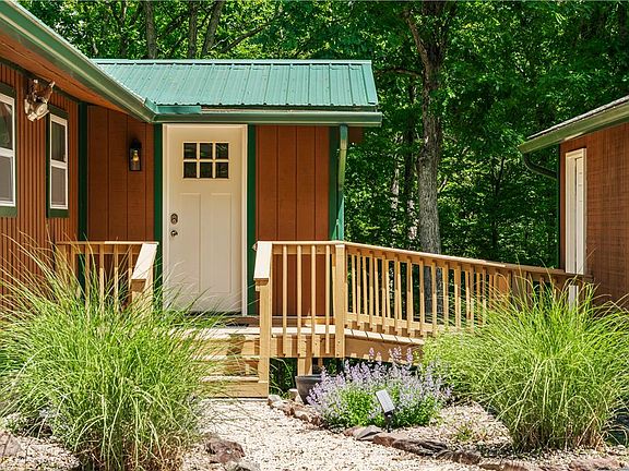 5th image of 307 Timber Hill Rd
