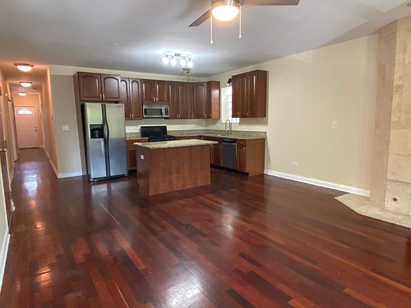 3rd image of 1113 N Mozart St APT 2