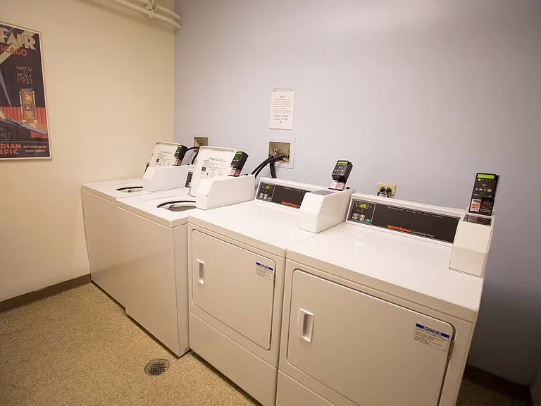 Laundry Center