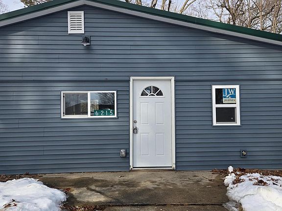 3rd image of 6215 Beech Dr