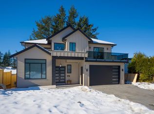 2725 Springhill St, Abbotsford, BC V2T3V8