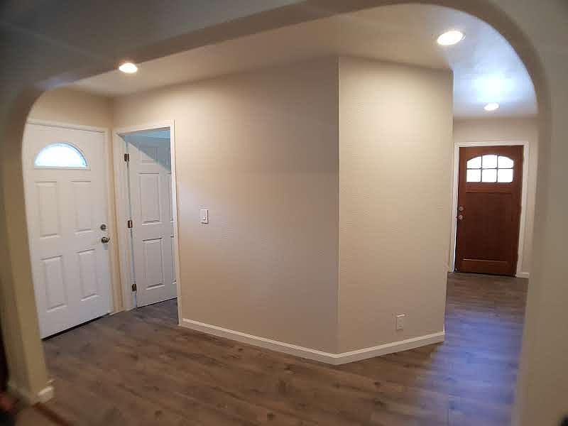 1st image of 4959 Union Ave