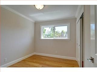 4th image of 1776 Leigh Ave