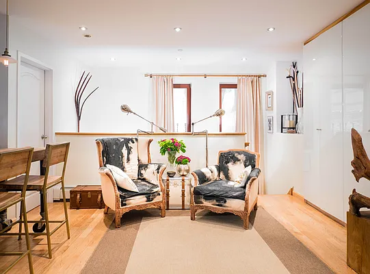 Sold by Owner | media 1