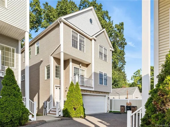 189 Seaside Avenue #5, Stamford, CT 06902