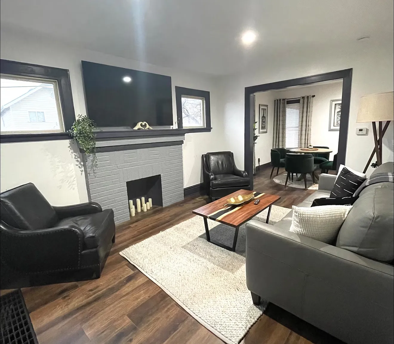 2 bed, 1250 sqft, $1,250 — Photo 2