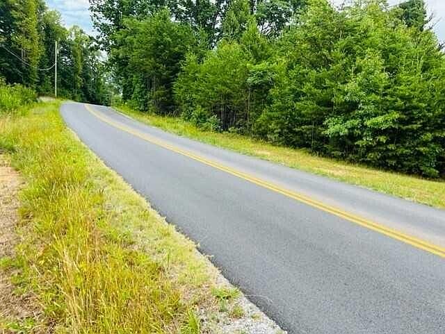 2nd image of 2 Crestridge Rd