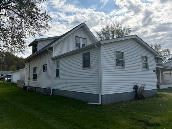 6531 Columbia Rd NW, Dover, OH 44622