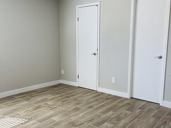 5th image of 3701 W Mandalay Ln