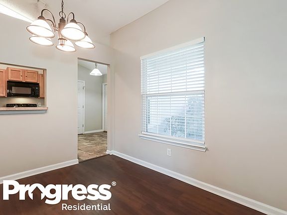 4th image of 84047 Saint James Ct