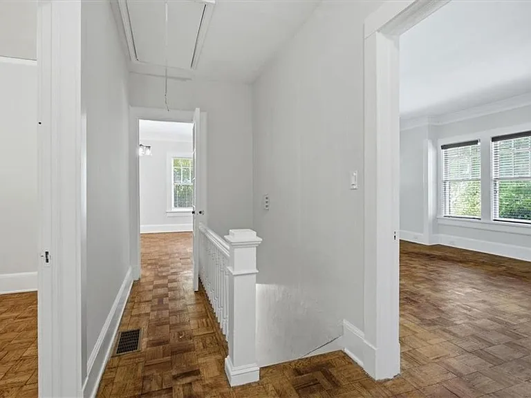 1513 Melrose Dr SW — Photo 25