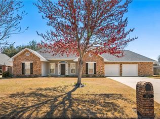 4129 Waterford Dr, Alexandria, LA 71303
