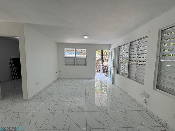 4th image of Calle 1 Arenales
