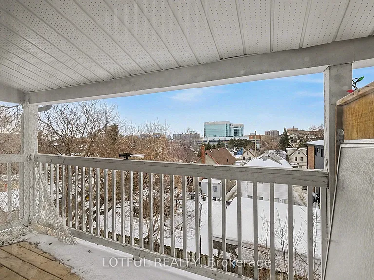 237 Loretta Ave S #9 — Photo 19