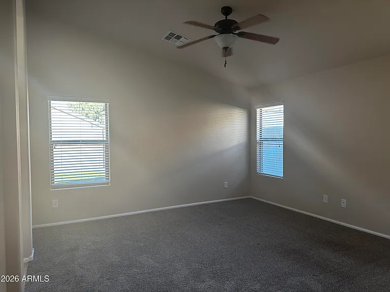 1618 E Angeline Ave — Photo 7