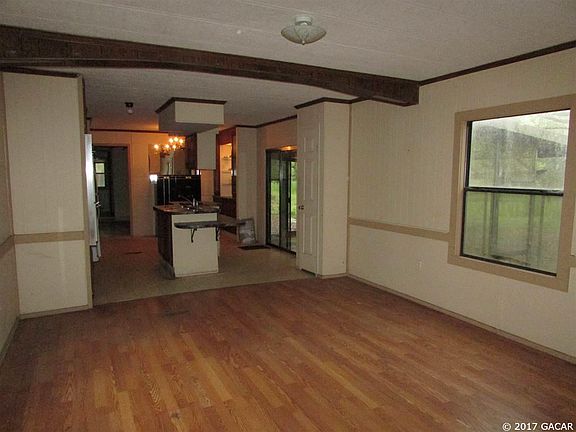 5th image of 18407 NW 67th Blvd
