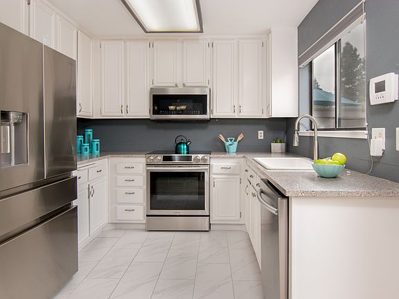 2nd image of 5047 Grey Feather Cir