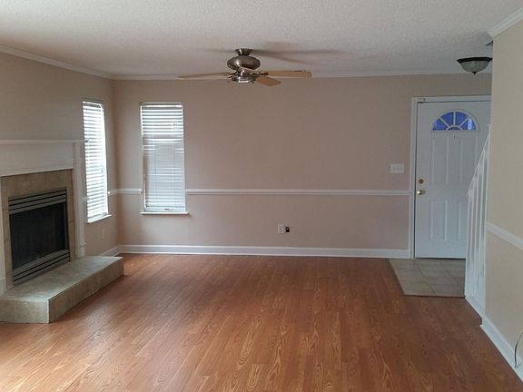 5th image of 718 Gemstone Ln #718