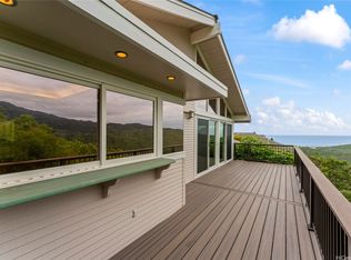 1112 Kaumoku St, Honolulu, HI 96825