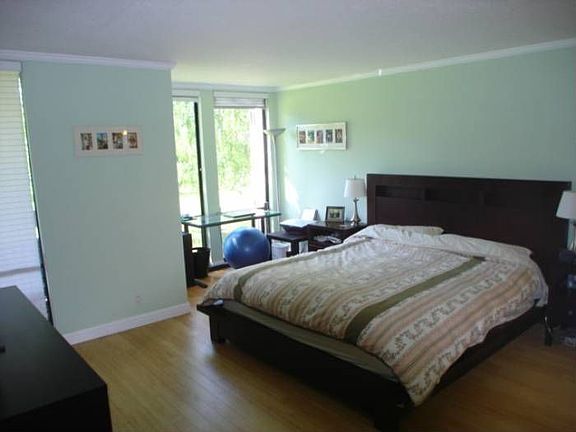 4th image of 1081 Beach Park Blvd APT 106