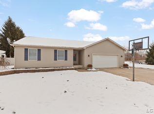 3110 Crabtree Dr, Tecumseh, MI