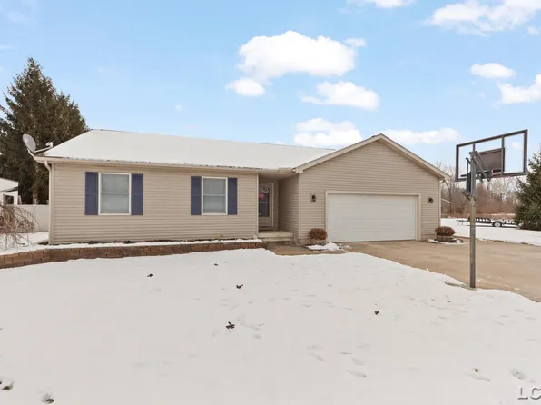 3110 Crabtree Dr, Tecumseh, MI 49286