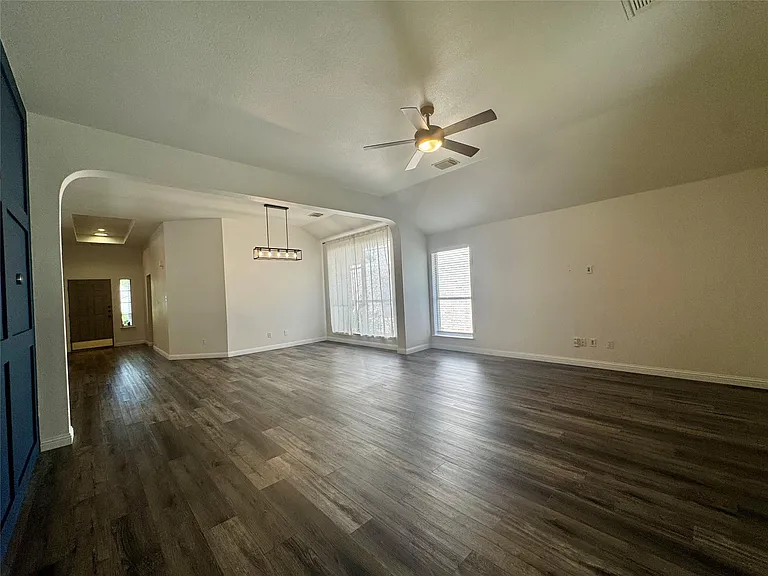 5615 Taylorcrest Dr — Photo 20