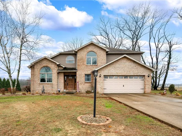 119 Deer Run Dr, Butler, PA 16001