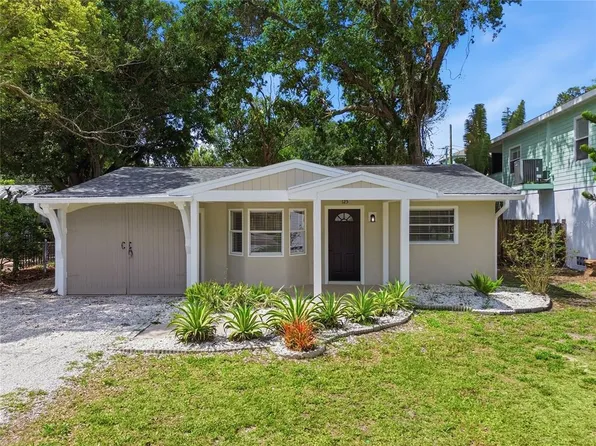 125 Crystal Beach Ave, Crystal Beach, FL 34681