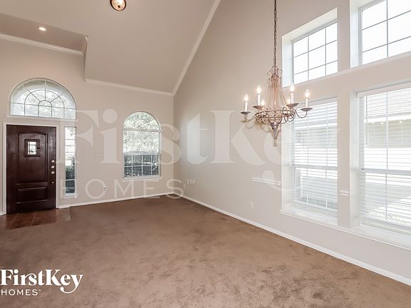 5th image of 19211 Sunny Leaf Ln