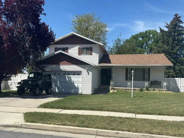 5722 S Topowa Dr, Murray, UT 84107