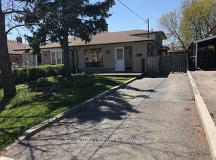 24 Saint Lucie Dr #BASEMENT, Toronto, ON M9M 1S8