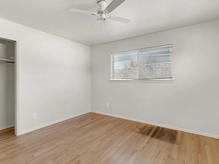 4309 Edwinstowe Ave — Photo 4