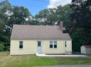 5 Mulberry Dr, Clinton, MA 01510